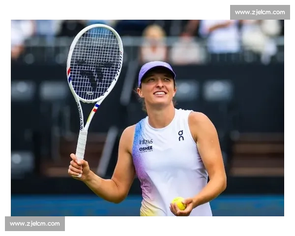 温网首日创 32.3℃历史高温！斯瓦泰克训练汗如雨下